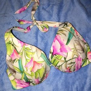 Victoria’s Secret bikini top